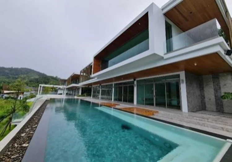 Loch Palm Pool Villa project image 1